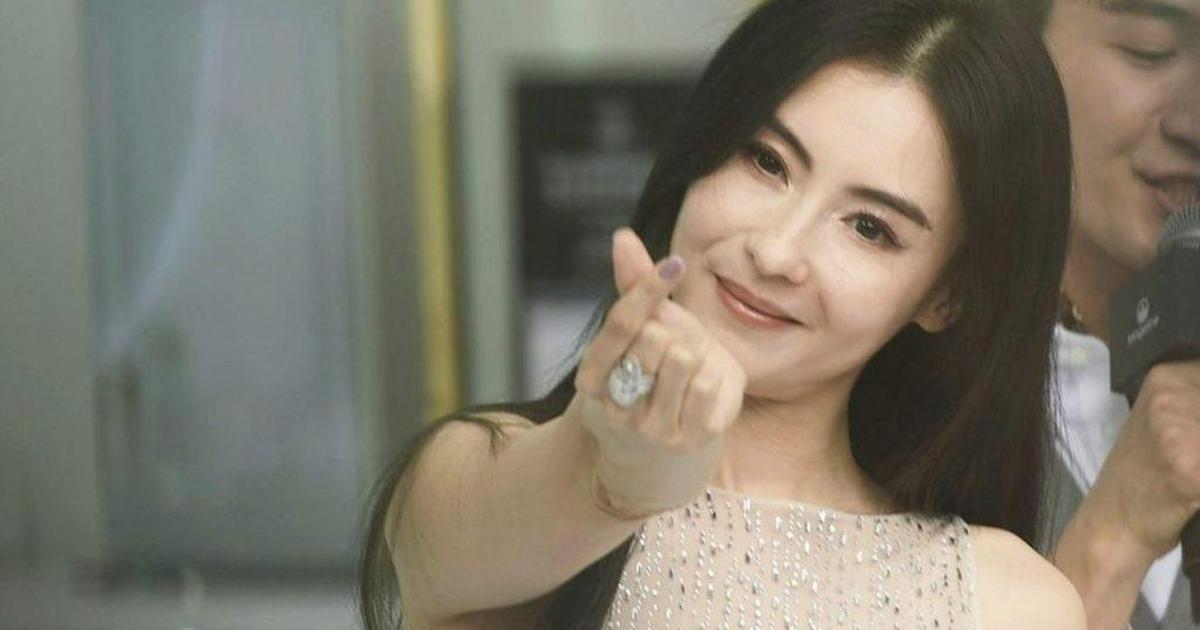 Trương Bá Chi nói gì về tin đồn bị giới giải trí 'tẩy chay'?