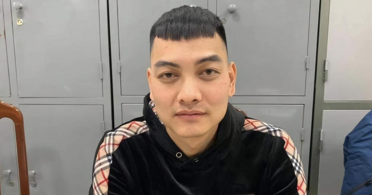 Cảnh s&aacute;t truy t&igrave;m Hồ Văn Khoa, người đi c&ugrave;ng Kh&aacute;nh &lsquo;Sky&rsquo; livestream chửi 'Vua Quạt'