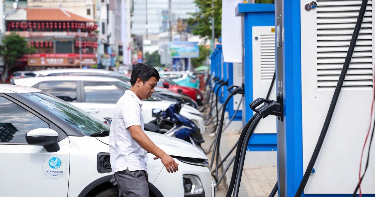 Hạ tầng trạm sạc xe điện tăng trưởng nóng, Bộ Công thương xây dựng quy chuẩn an toàn