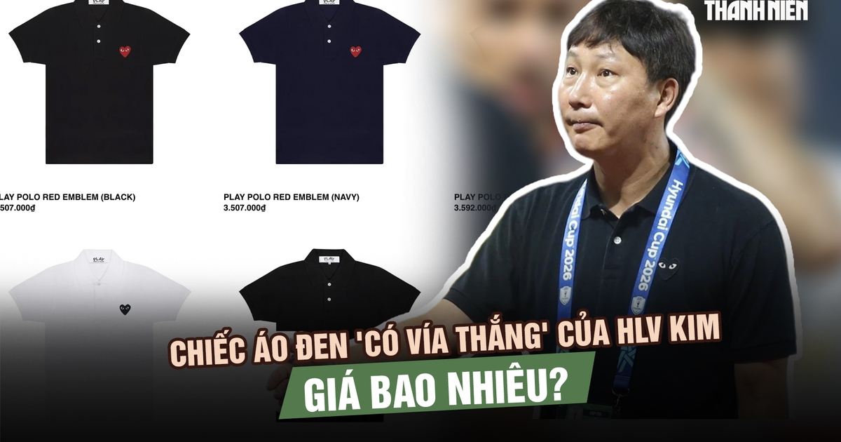 Chiếc áo đen 'có vía thắng' của HLV Kim Sang-sik giá bao nhiêu?