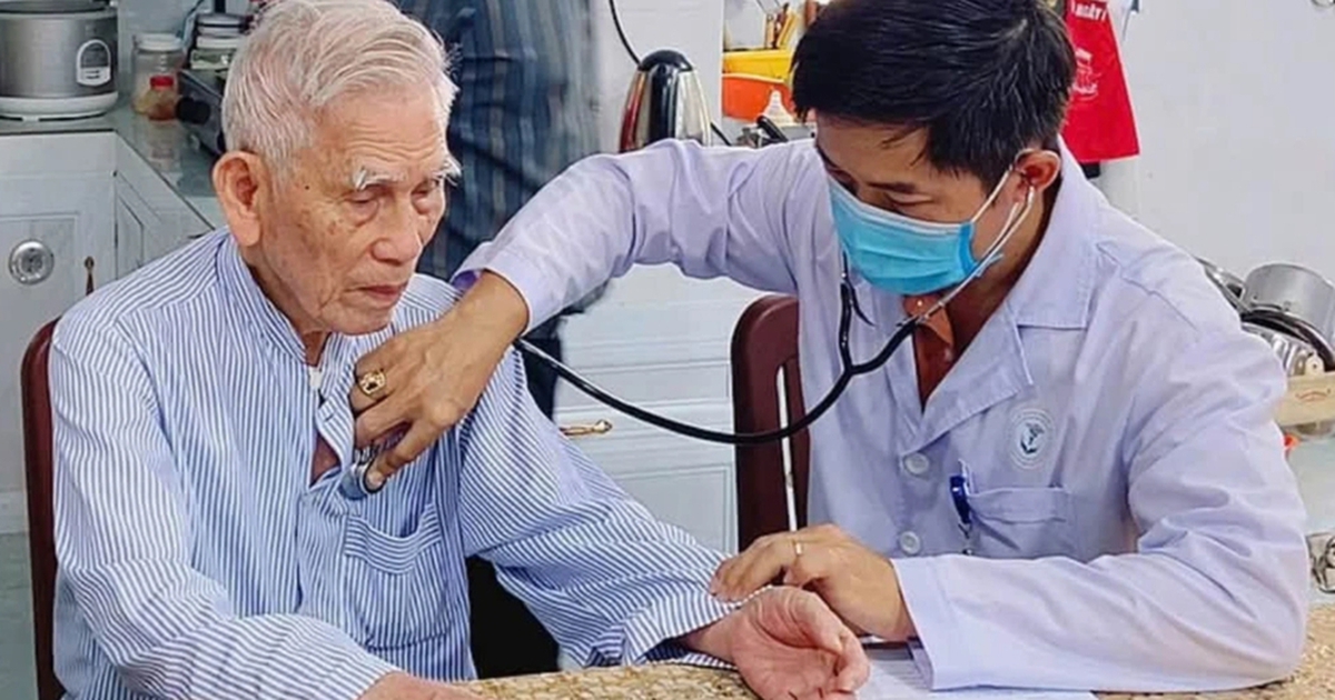 TP.HCM: Phường khám sức khỏe đạt 63,83%, còn phường mới đạt 3,34%