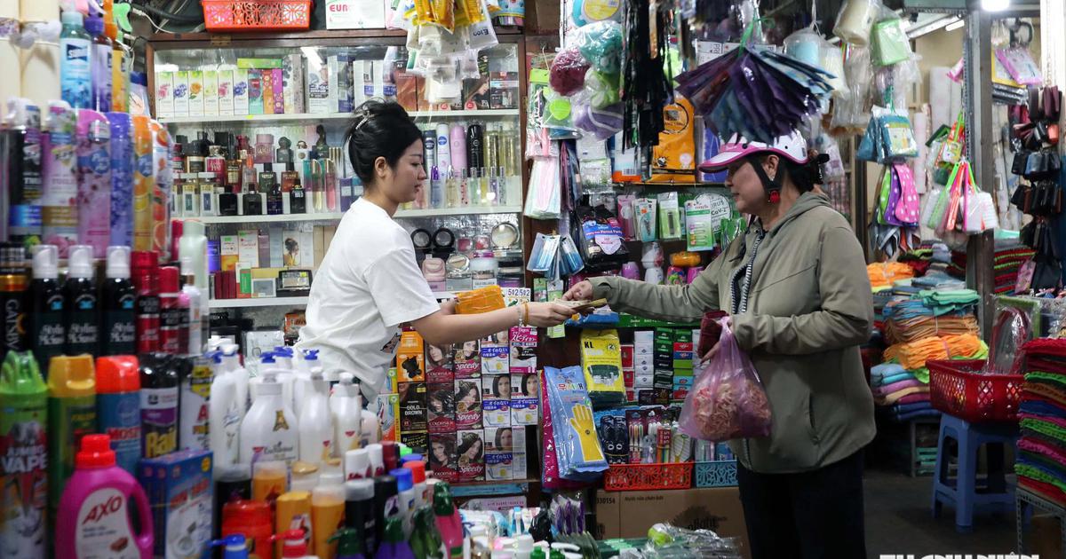 Hộ kinh doanh, cá nhân nên lưu ý gì để không bị tạm hoãn xuất cảnh?