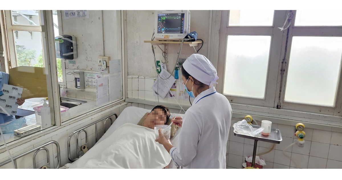 Cấp tốc đưa thuốc từ Hà Nội vào TP.HCM cứu bệnh nhân sốt rét ác tính