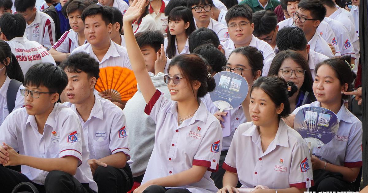 Cần Thơ: Đạt 35 điểm 4 môn thi tốt nghiệp THPT được thưởng 5 triệu đồng