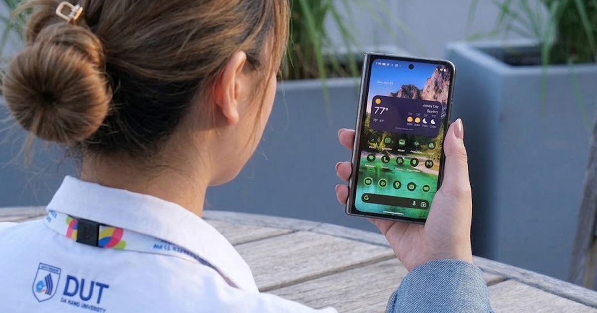 iPhone Ultra lộ thiết kế màn hình ngoài có thể gây thất vọng?