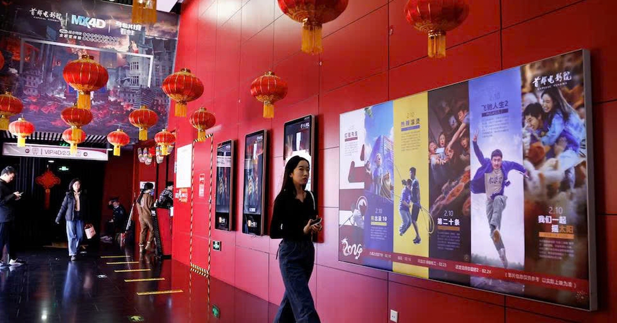 Lưu Diệc Phi, Triệu Lộ Tư cùng loạt sao Hoa ngữ chật vật tìm phim mới