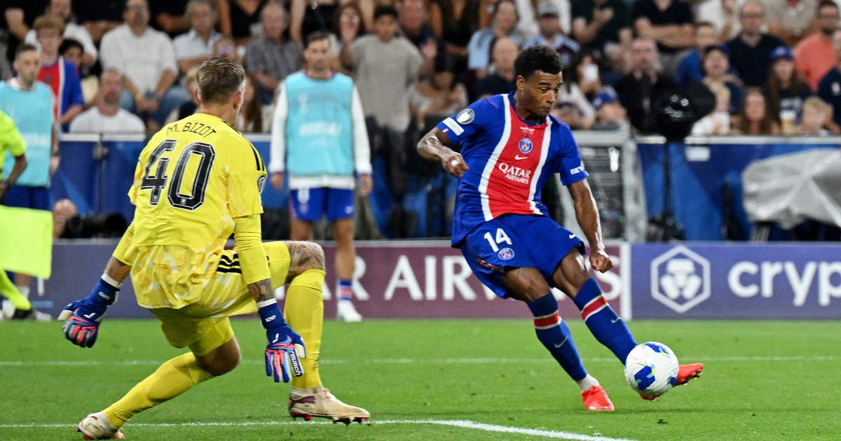 Desire Doue ghi bàn thắng gây tranh cãi, PSG hạ Aston Villa: Bảo vệ thành công Siêu cúp châu Âu