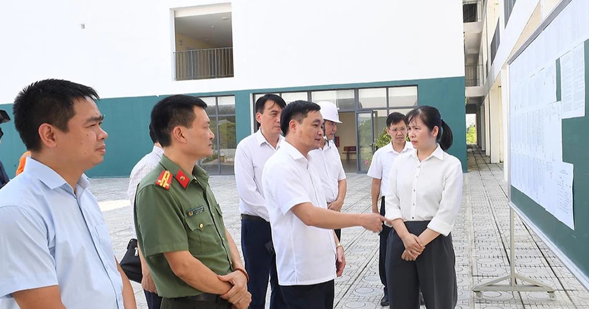 Thi lại tốt nghiệp THPT ở điểm thi Trường THPT chuyên Tuyên Quang: Tăng giám sát từ coi đến chấm thi