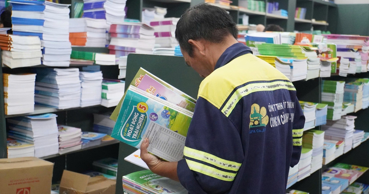 13 địa phương miễn phí sách giáo khoa, phụ huynh vẫn muốn mua sách thì tới đâu?
