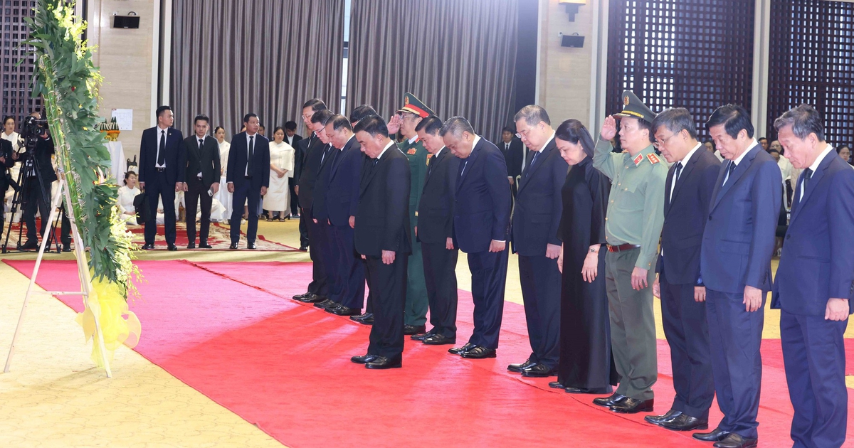 Thường trực Ban Bí thư Trần Cẩm Tú dự Lễ truy điệu Chủ tịch Quốc hội Lào