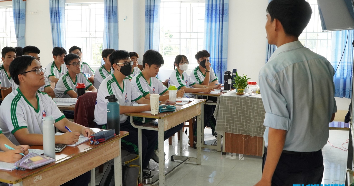 Cần Thơ sắp xếp 1.080 hiệu trưởng, phó hiệu trưởng dôi dư như thế nào?