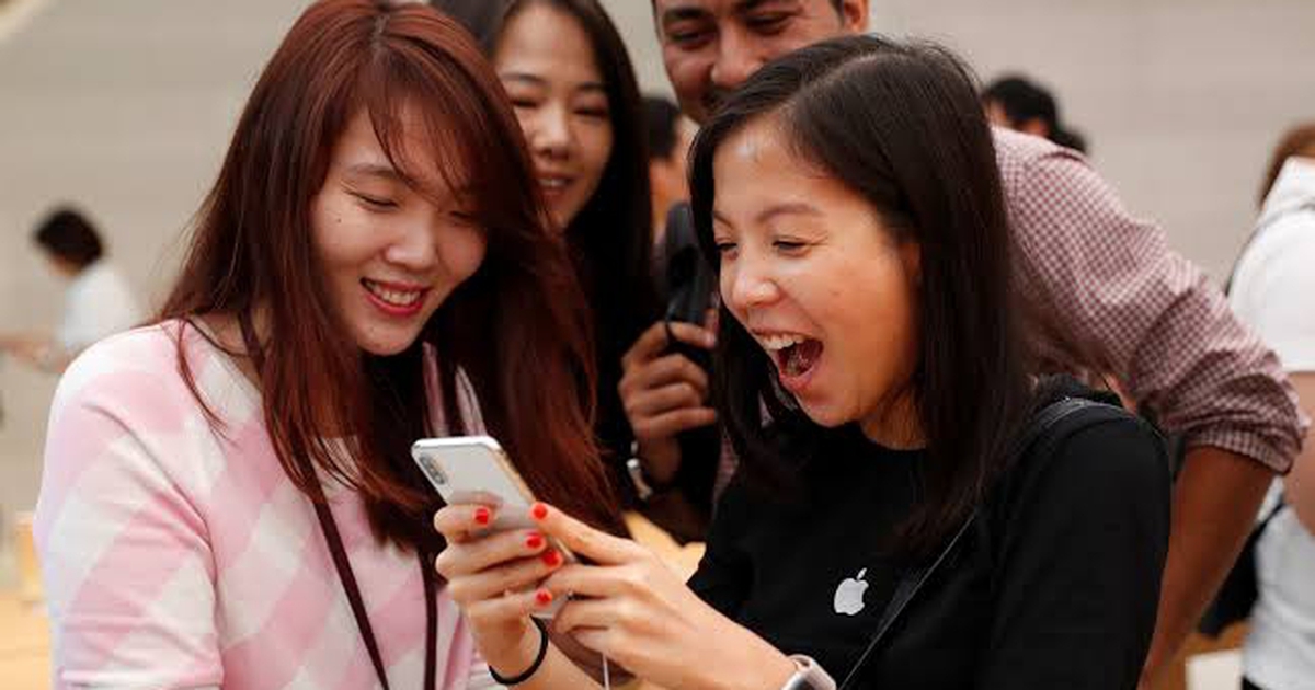 Chiếc iPhone mở ra kỷ nguyên Face ID chính thức "lỗi thời"