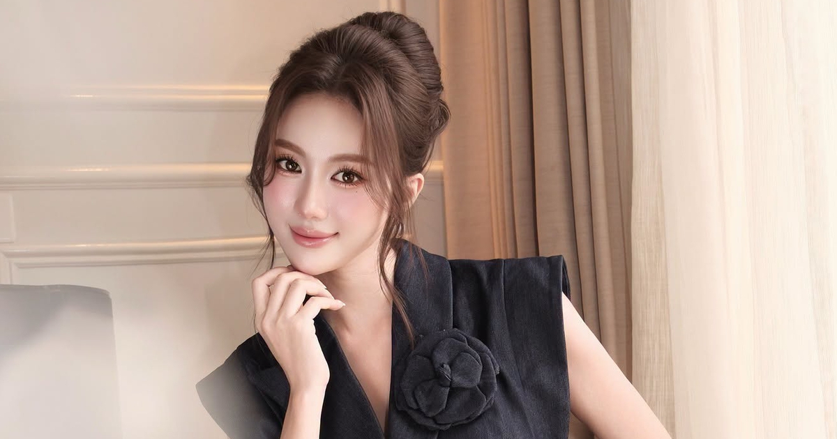 Blazer ngắn tay, chiếc áo khoác hợp mọi phong cách lúc giao mùa