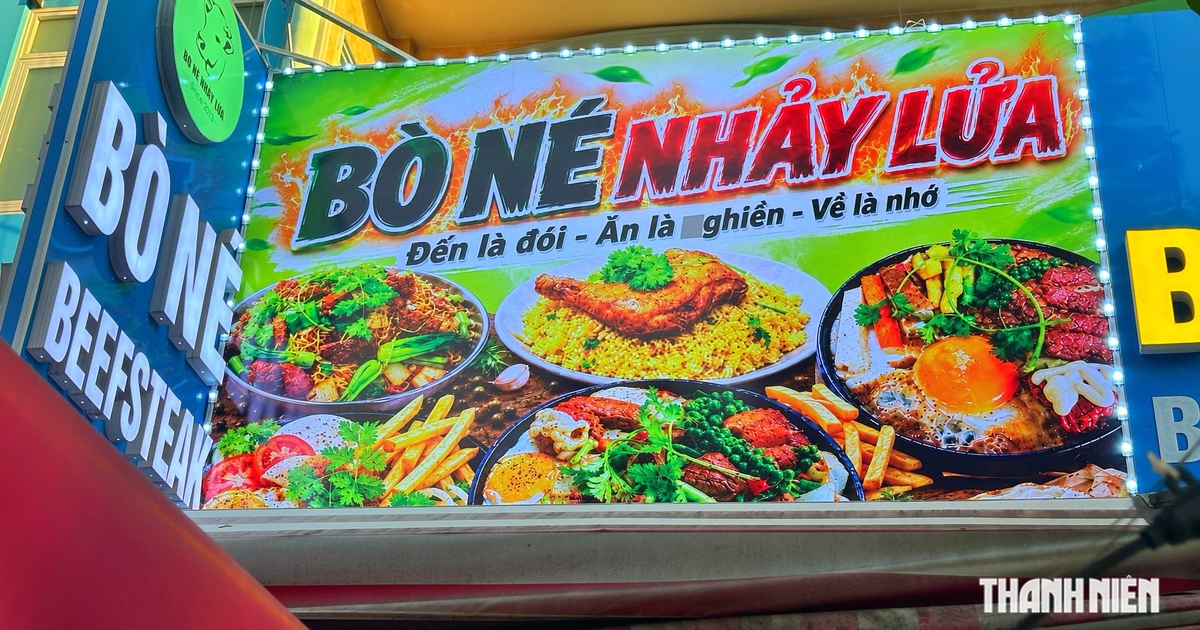 Biển hiệu AI ngày càng nhiều ở hàng quán TP.HCM, vì sao có khách không thích?