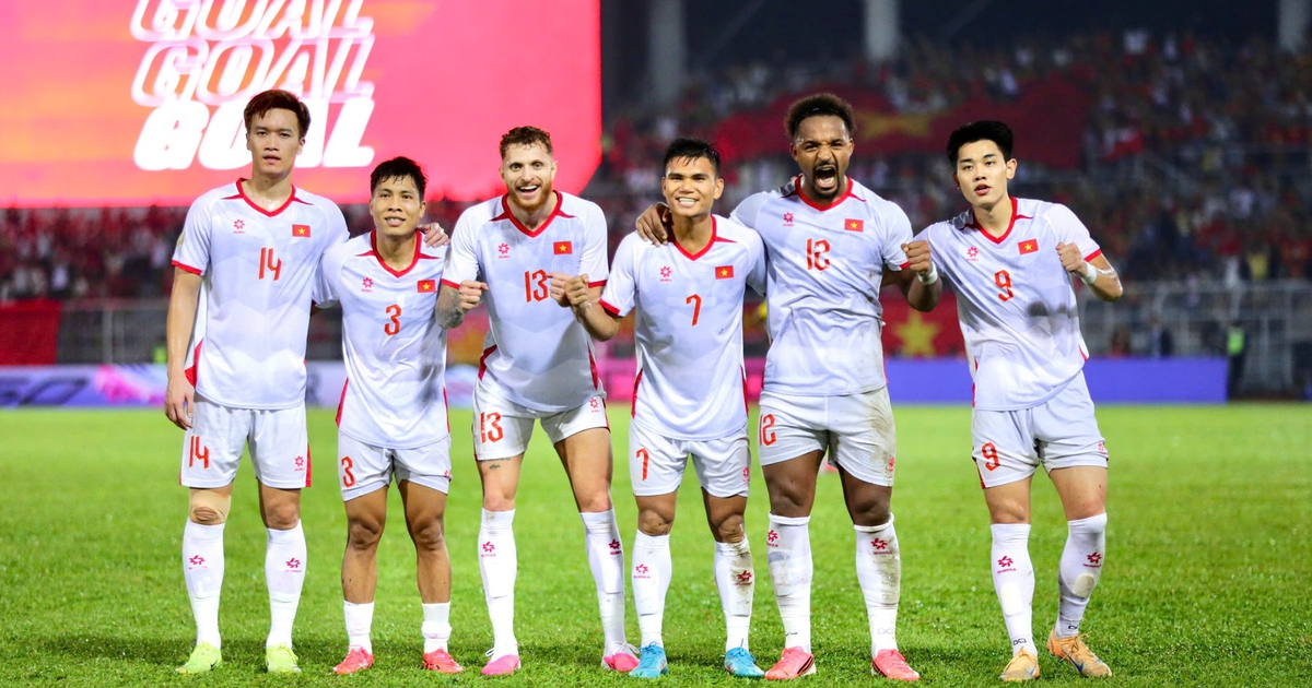 ‘Người bay’ Xuân Son ghi bàn đẳng cấp, Việt Nam hạ đẹp Malaysia 2-0: VFF thưởng lớn nếu vào chung kết