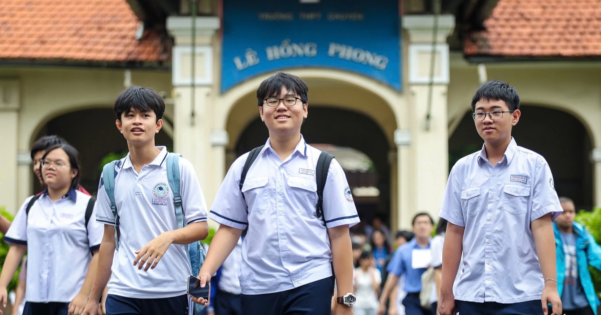 Thi vào lớp 10 hai môn: giảm hay dồn áp lực ?