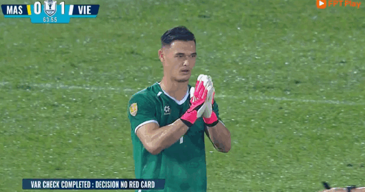 Lê Giang Patrik tiết lộ khoảnh khắc thoát thẻ đỏ kịch tính: ‘VAR đã cứu tôi’