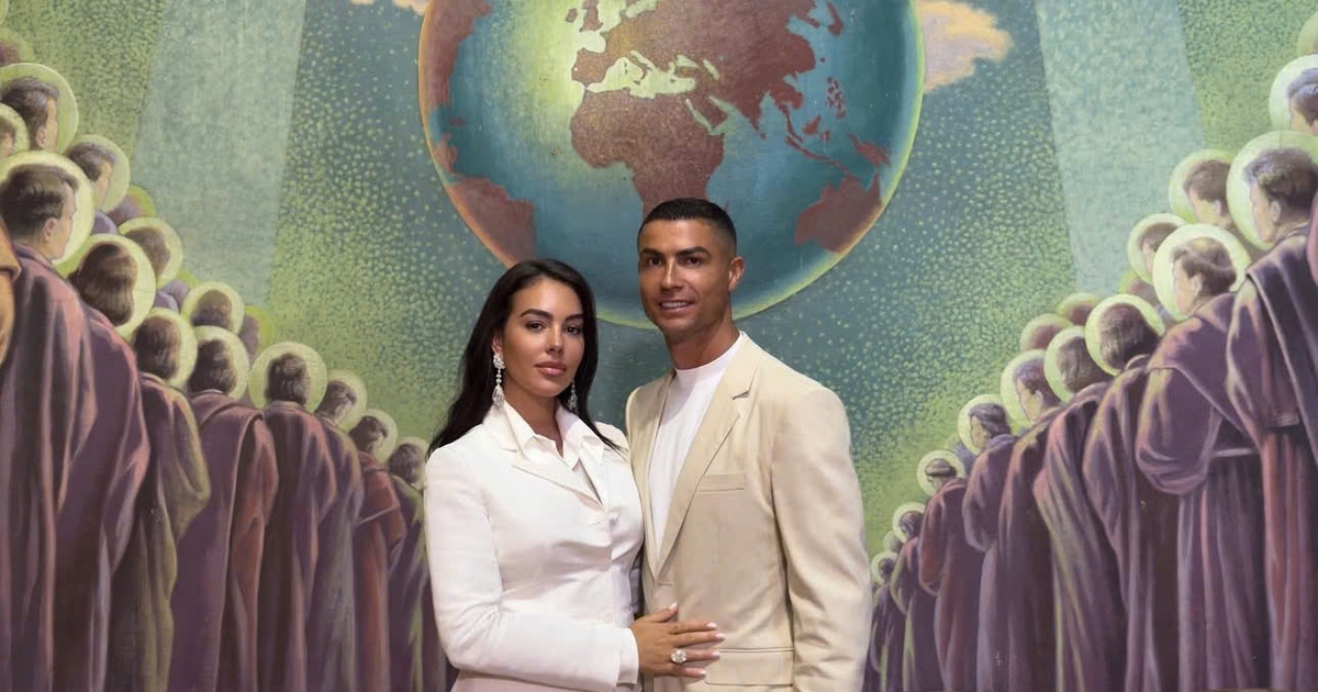 Những hình ảnh đầu tiên về lễ thành hôn của Cristiano Ronaldo và Georgina Rodriguez