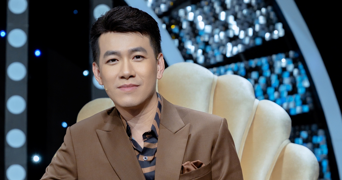 Ca sĩ xuất thân là thầy giáo, tiết lộ nguyên tắc bất dịch khi hoạt động showbiz