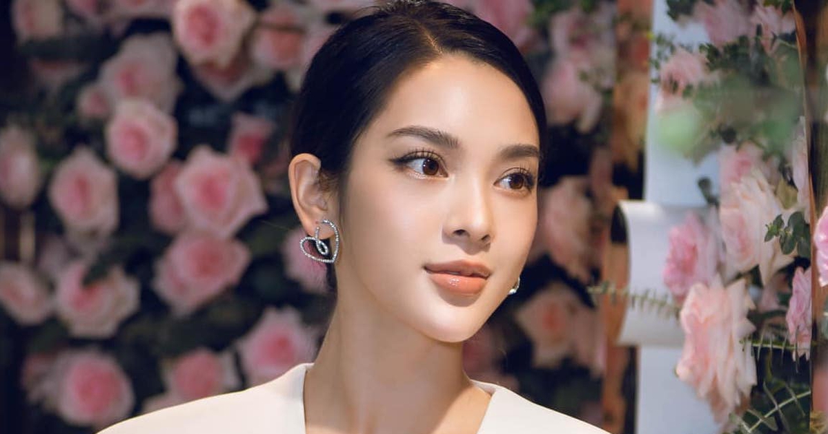 Quỳnh Lương bị phản ứng vì văng tục trên livestream
