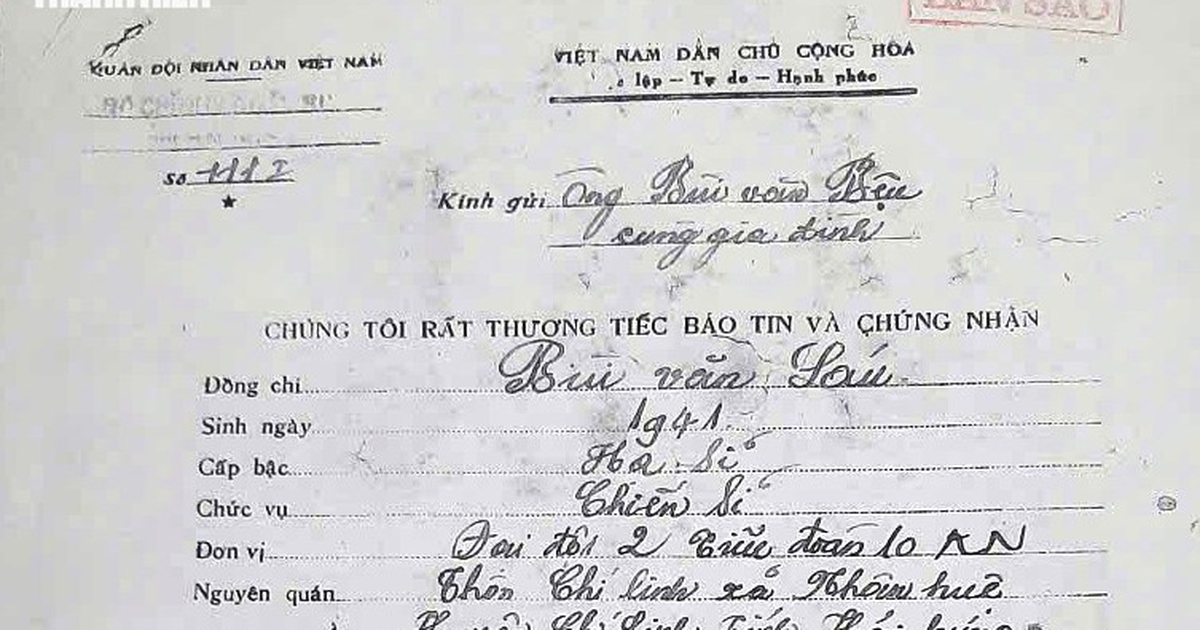 Gần 60 năm tìm cha, người con bất ngờ thấy tên trong danh sách 17 liệt sĩ