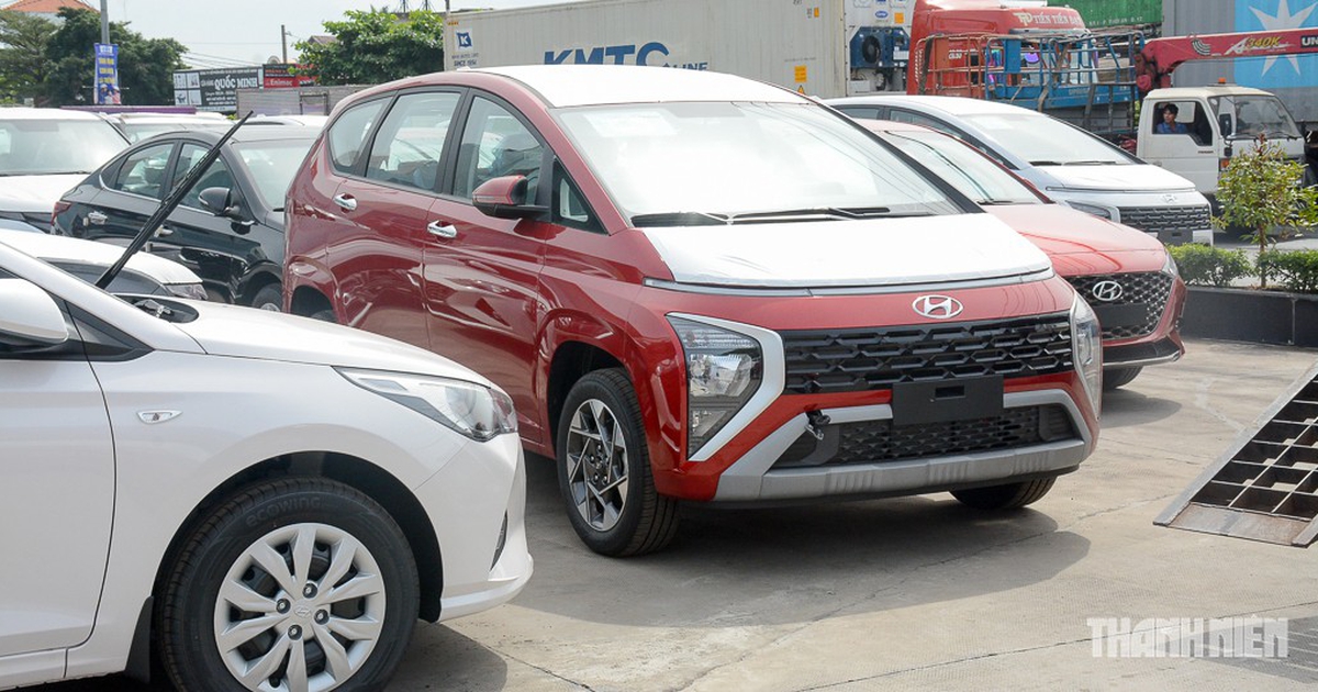 Ô tô nhập khẩu ồ ạt về Việt Nam, xe giá rẻ Indonesia chiếm gần một nửa