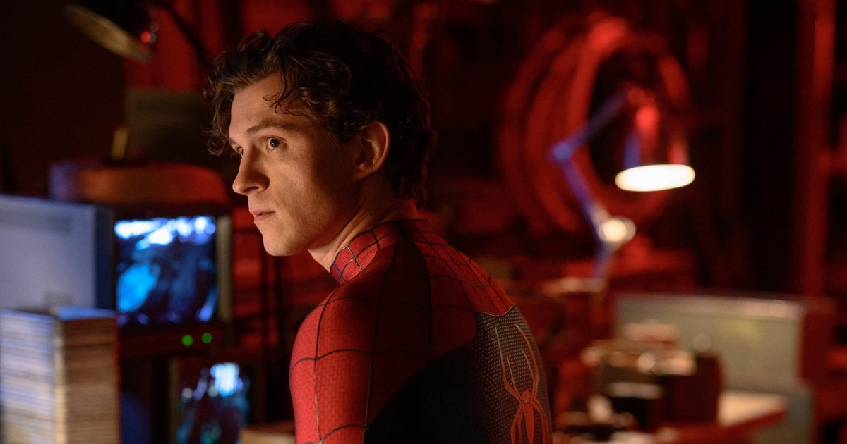 Vai Spider-Man gi&uacute;p Tom Holland bỏ t&uacute;i khoản c&aacute;t s&ecirc; l&ecirc;n tới 9 con số