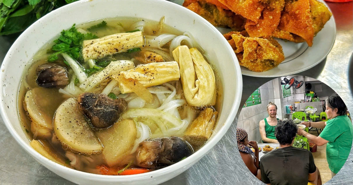 Quán phở chay 40 năm ở TP.HCM, bà chủ: 'Có thể tôi là thế hệ cuối cùng'
