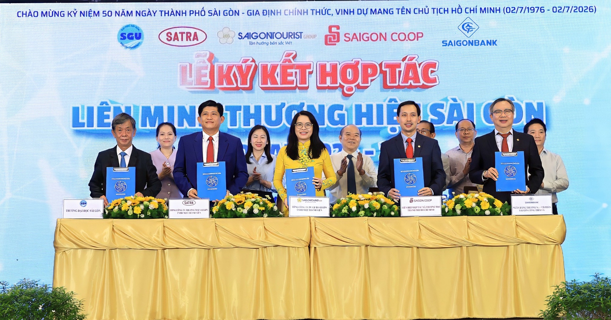 Những cú bắt tay chiến lược của SATRA