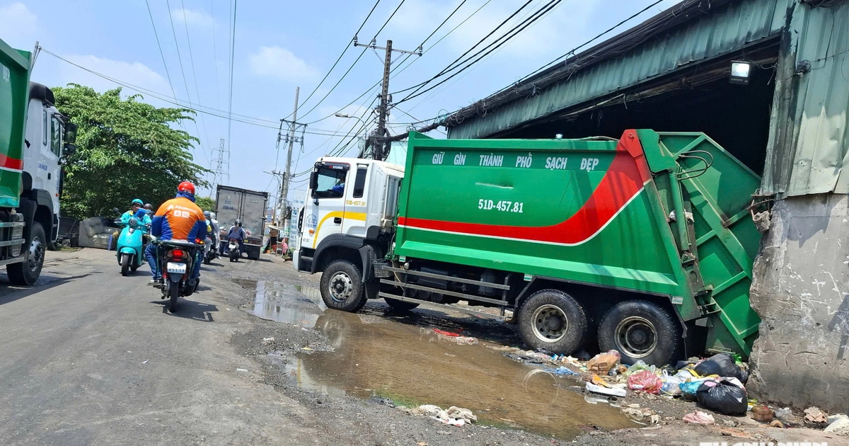 Trạm rác Hiệp Bình Chánh ô nhiễm kéo dài, ngành môi trường TP.HCM nói gì?
