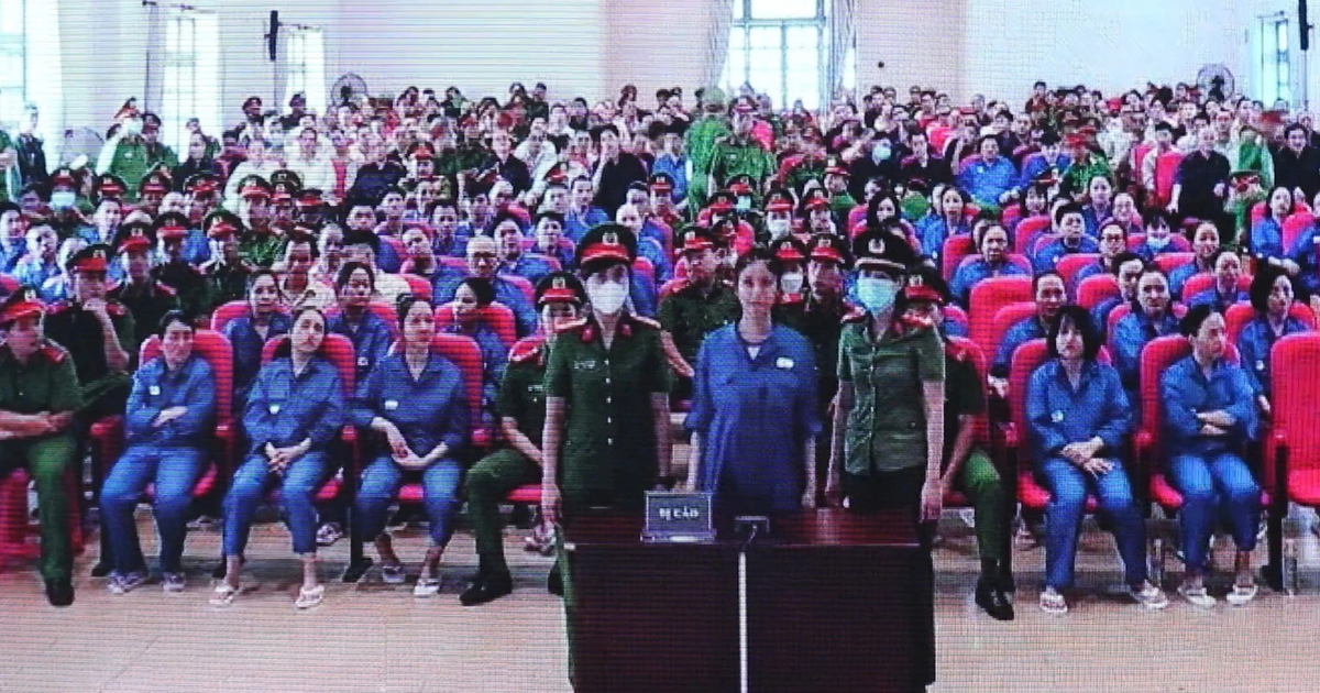 'Cô tiên từ thiện' Trúc Phương khai dùng ma túy vì 'buồn chuyện tình cảm'