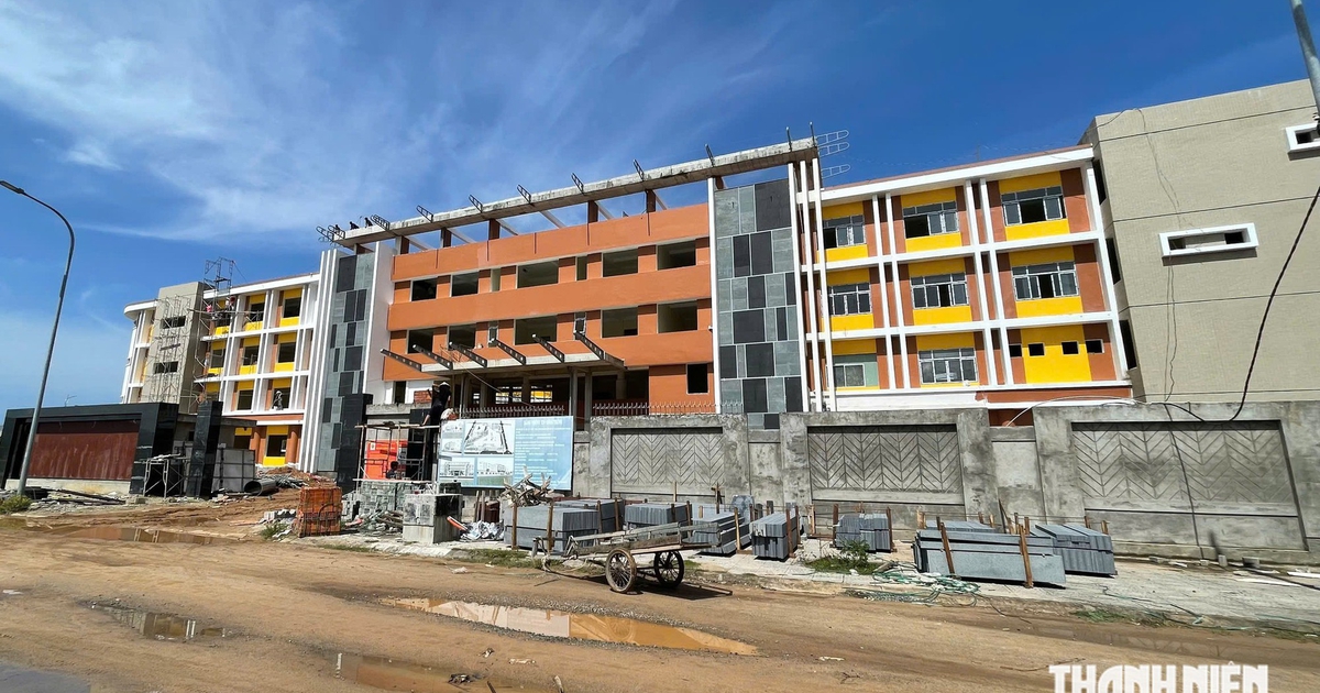 Phú Quốc còn khoảng 5.000 học sinh chưa có sách giáo khoa