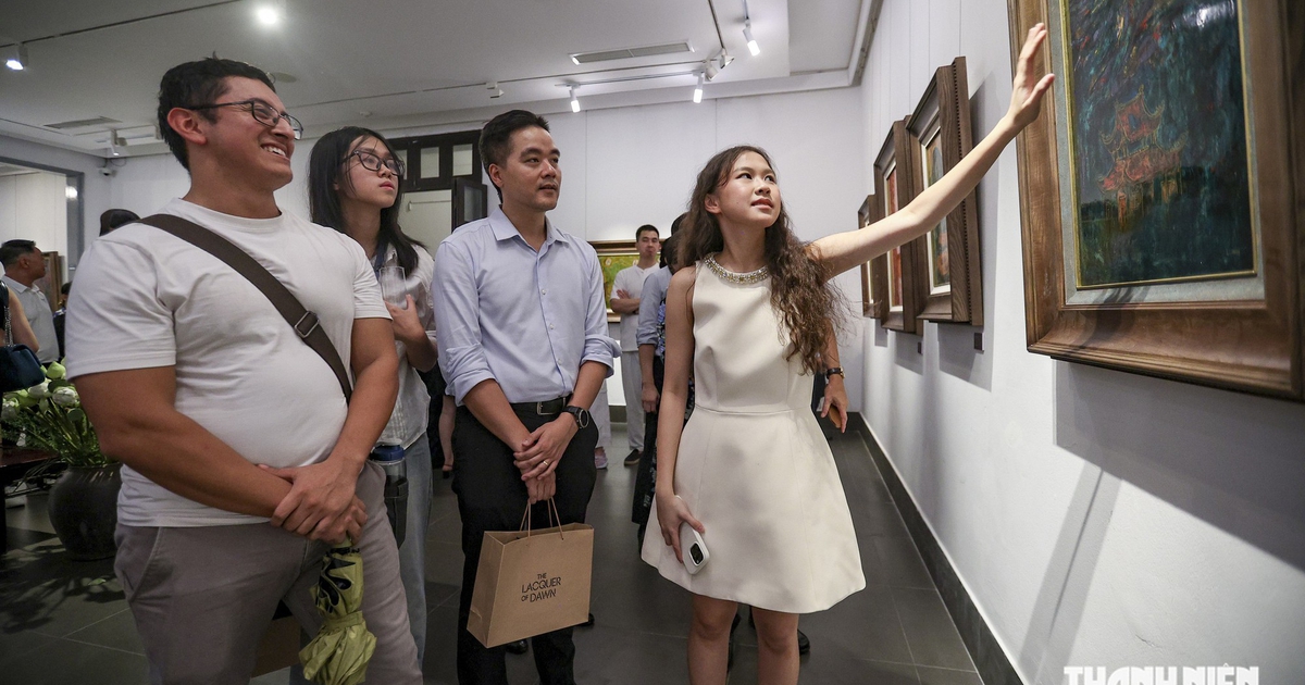Gen Z 'kể câu chuyện' sơn mài bằng góc nhìn mới