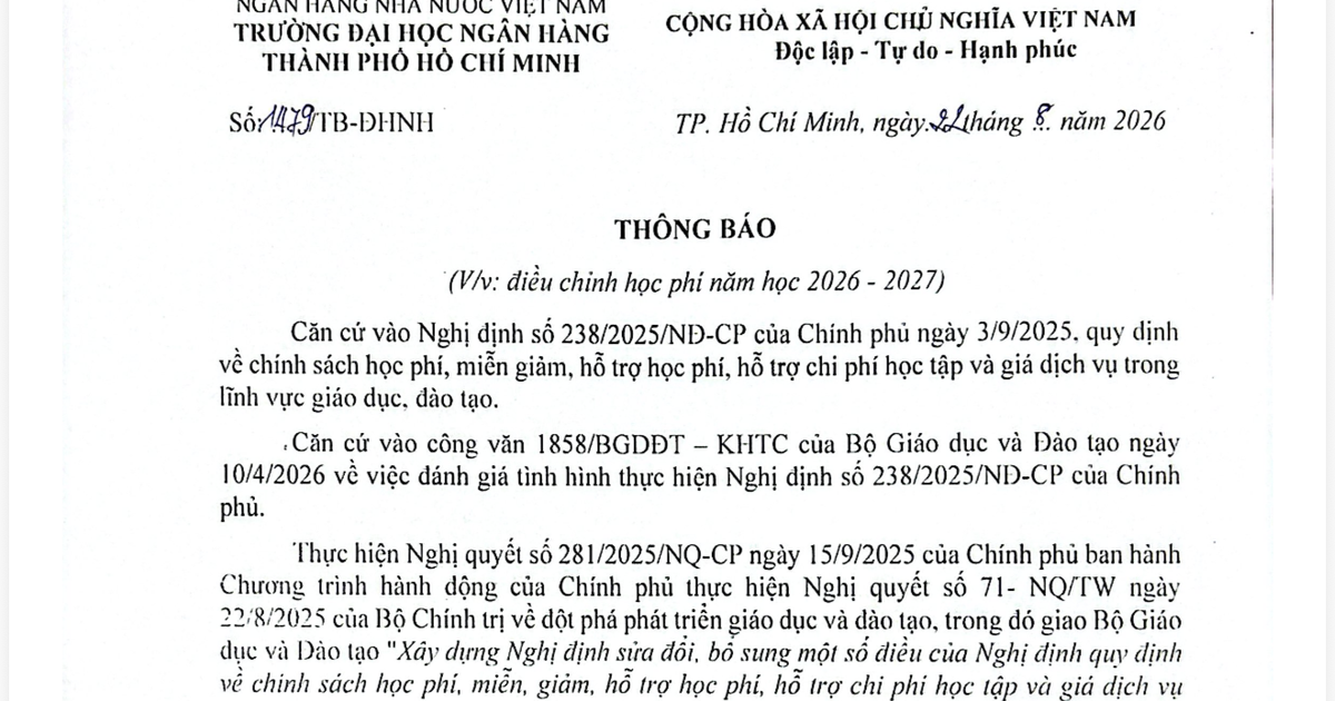 Trường ĐH Ngân hàng TP.HCM chính thức dừng thu học phí quá hạn nợ chuẩn đầu ra
