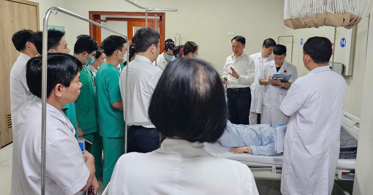Đề xuất chính sách bền vững hỗ trợ bác sĩ nội trú