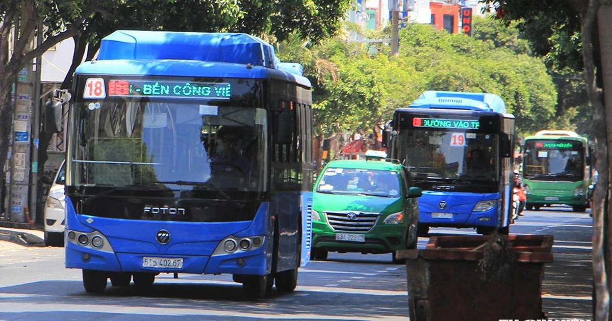 Ủng hộ mở làn đường riêng cho xe buýt