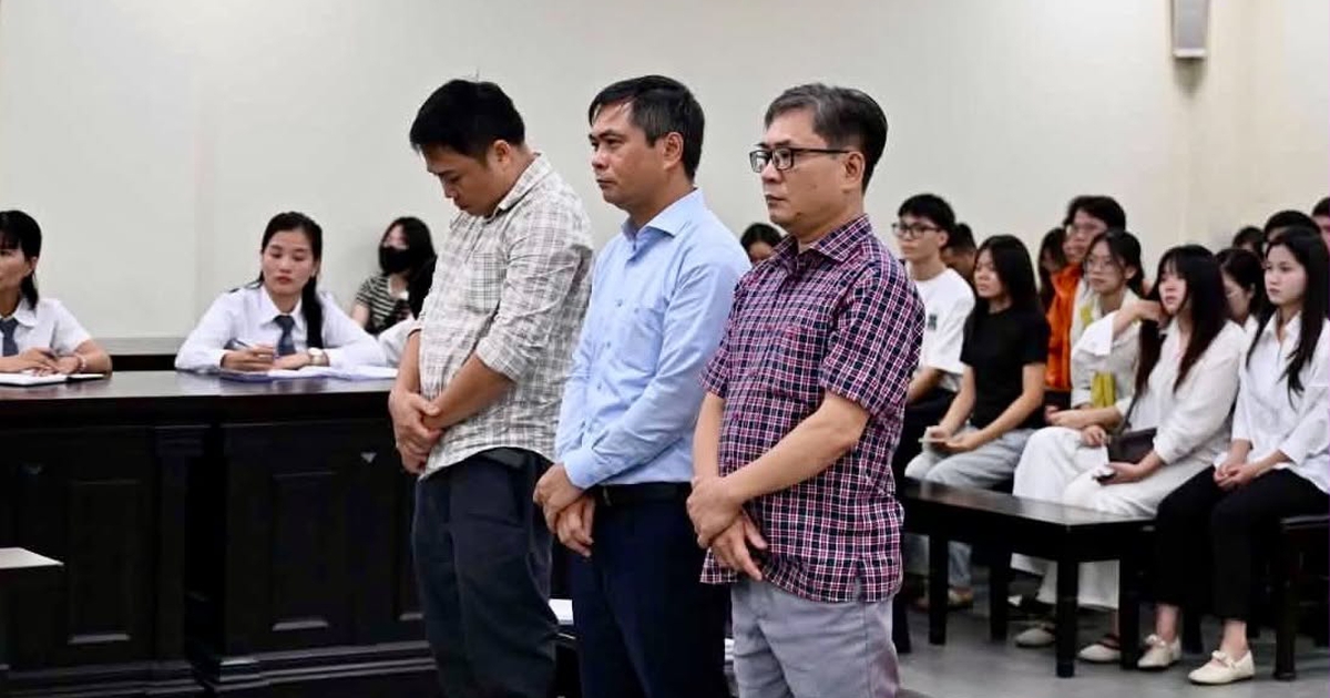 Cựu hiệu trưởng "ăn chặn" tiền A80 của sinh viên nhận 3 năm tù