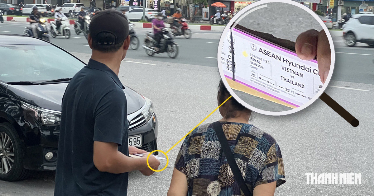 7 triệu đồng/cặp vé chợ đen chung kết lượt về Việt Nam - Thái Lan, dân phe vào mùa ‘làm ăn’