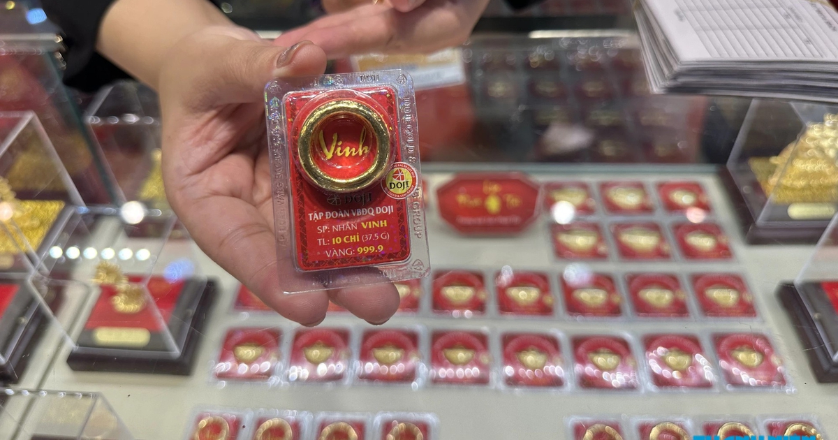 Giá vàng nhẫn Bảo Tín Minh Châu, Doji lên 154,5 triệu đồng/lượng, cao hơn vàng miếng SJC