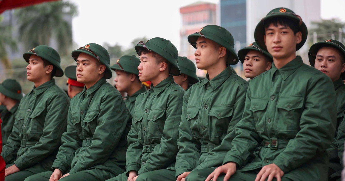 Bộ Quốc phòng giải đáp việc 'tạm hoãn gọi nhập ngũ do hoàn cảnh khó khăn'