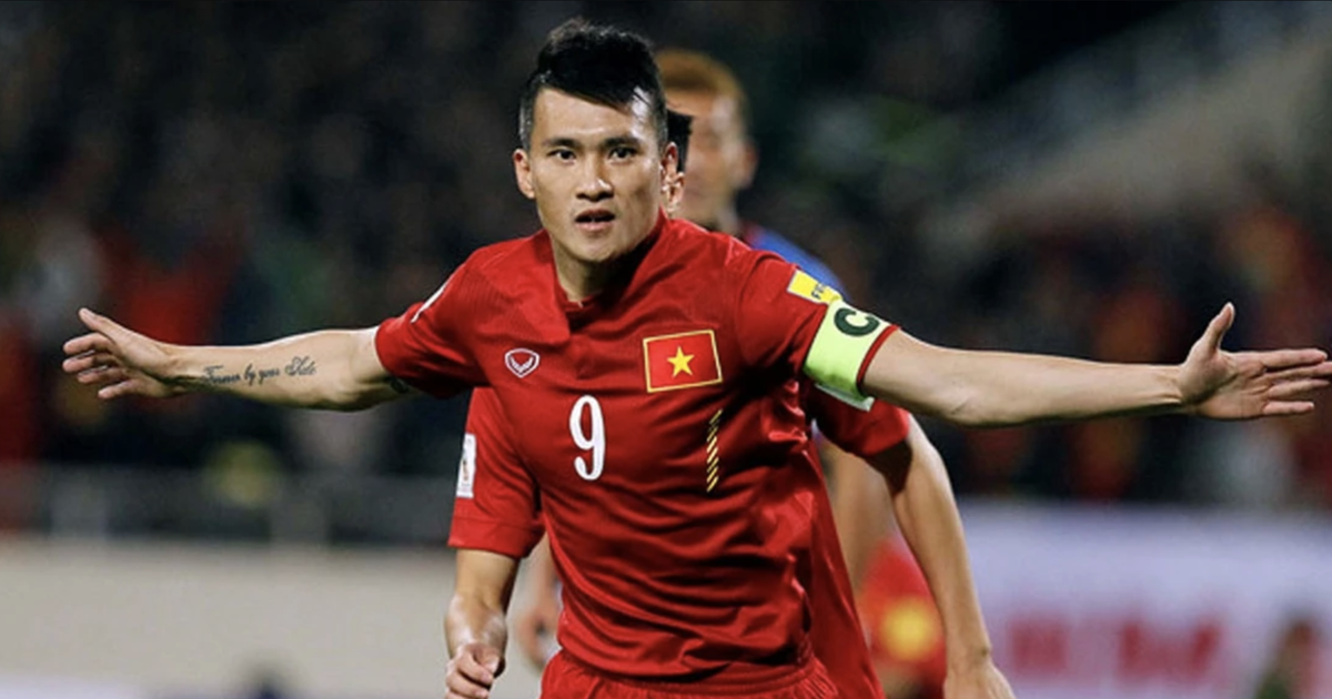Công Vinh đón vinh dự đặc biệt: Mang cúp vô địch ASEAN Cup ra sân Mỹ Đình