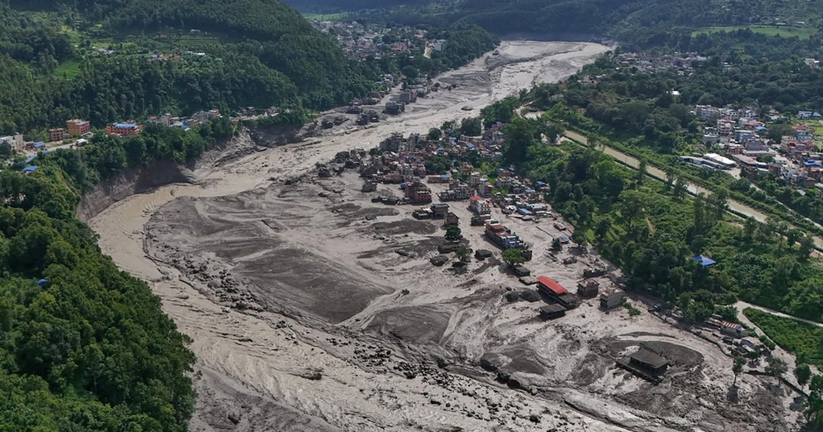 Hàng trăm người nước ngoài mất tích vì lũ quét ở ranh giới Nepal - Tây Tạng