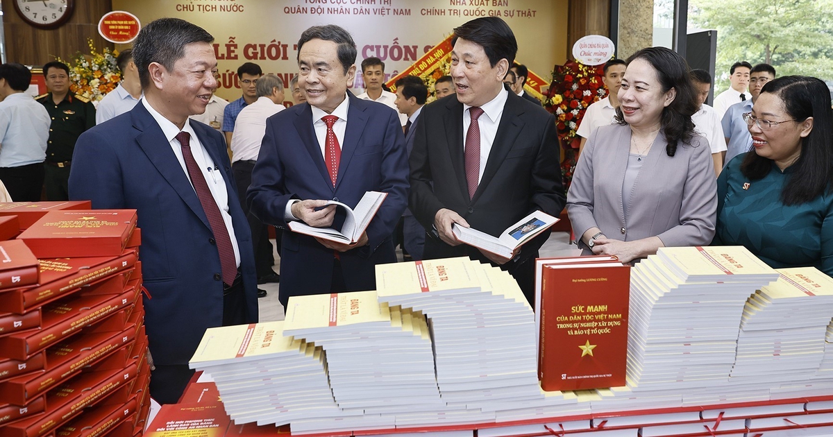 Giới thiệu sách của nguyên Chủ tịch nước Lương Cường