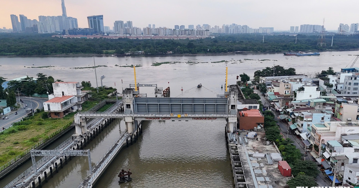 TP.HCM đổi 2 khu đất thanh to&aacute;n dự &aacute;n chống ngập do triều cường