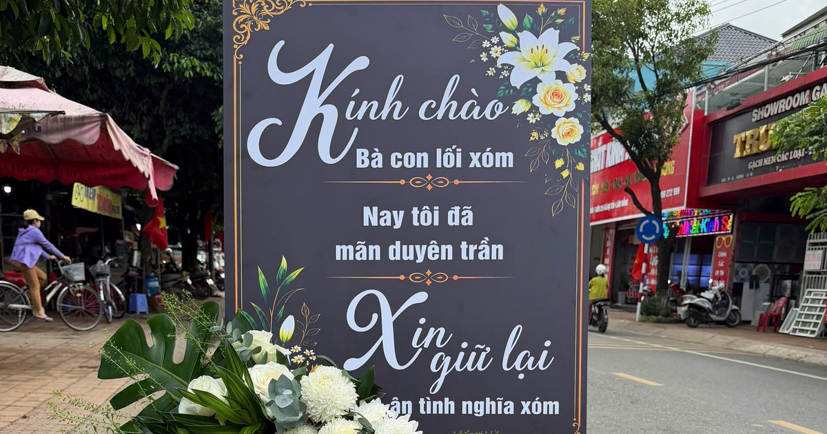 Lời gi&atilde; biệt tr&ecirc;n lẵng hoa tang h&uacute;t đến 3 triệu view: 'Xin giữ lại t&igrave;nh l&agrave;ng nghĩa x&oacute;m'