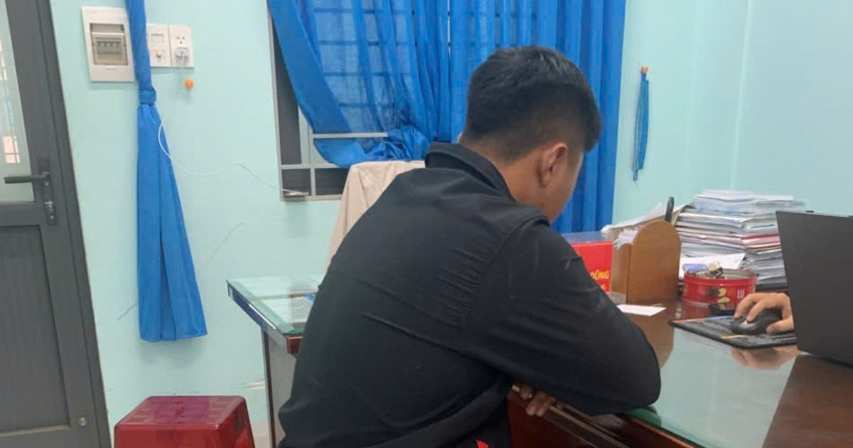 Người đ&agrave;n &ocirc;ng đến c&ocirc;ng an tr&igrave;nh b&aacute;o, dựng chuyện bị cướp tiền