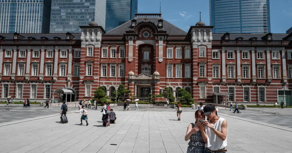 Nhật Bản sẽ x&acirc;y hầm tr&uacute; gần ga Tokyo đề ph&ograve;ng t&ecirc;n lửa đạn đạo
