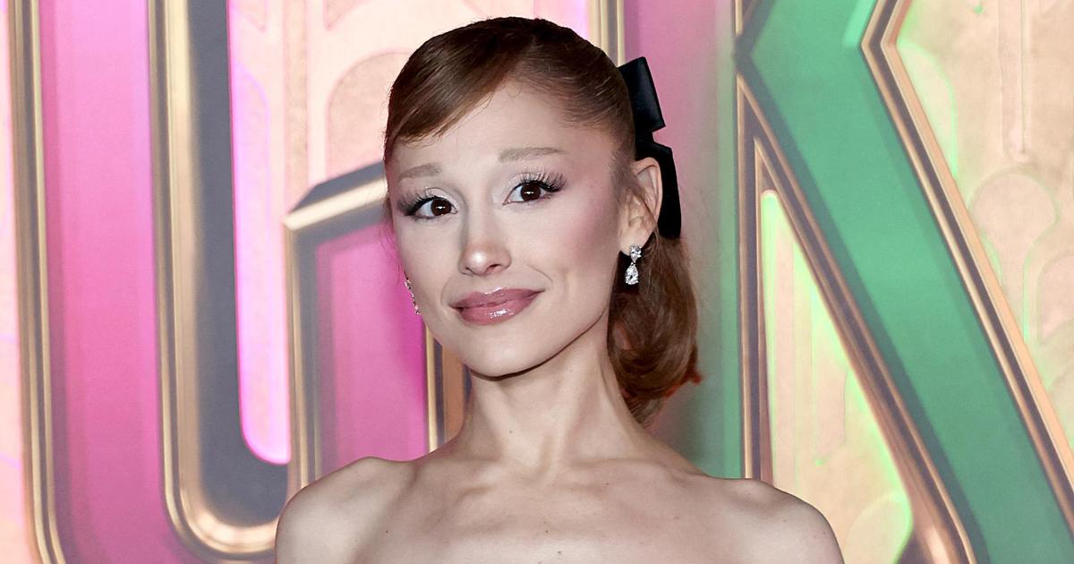 Ariana Grande ngừng hoạt động sau hình ảnh gầy trơ xương
