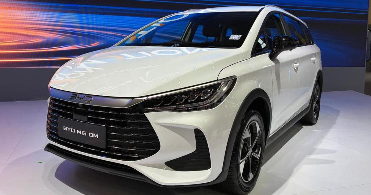 BYD M6 bản hybrid cắm sạc vừa trình làng Đông Nam Á đã bán gần 4.000 xe