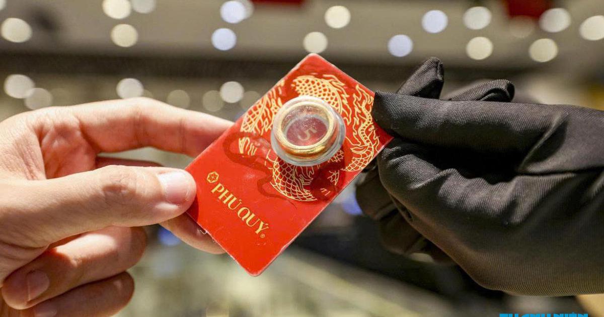 Giá vàng SJC bật tăng, vẫn thấp hơn một số thương hiệu lớn